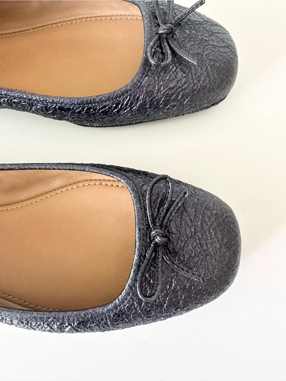 Tory Burch Metallic Navy / Pewter Leather Ballet Flats Bow Accent - Size 8M